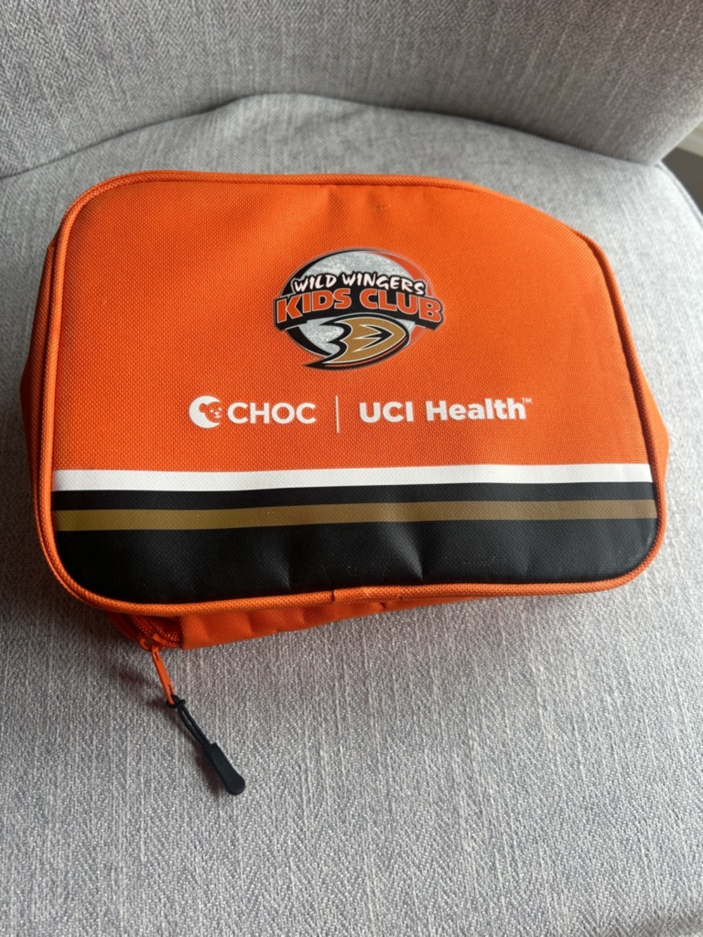 Anaheim Ducks NHL Hockey Lunch Bag with Mask Logo - Picture 3 of 3